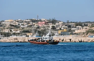 lampedusaprovince agrigento sicilyitaly25 march 2023 260nw 2290727323 e1782617465602 - BeDaie